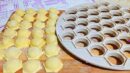 Пельмени на пельменнице